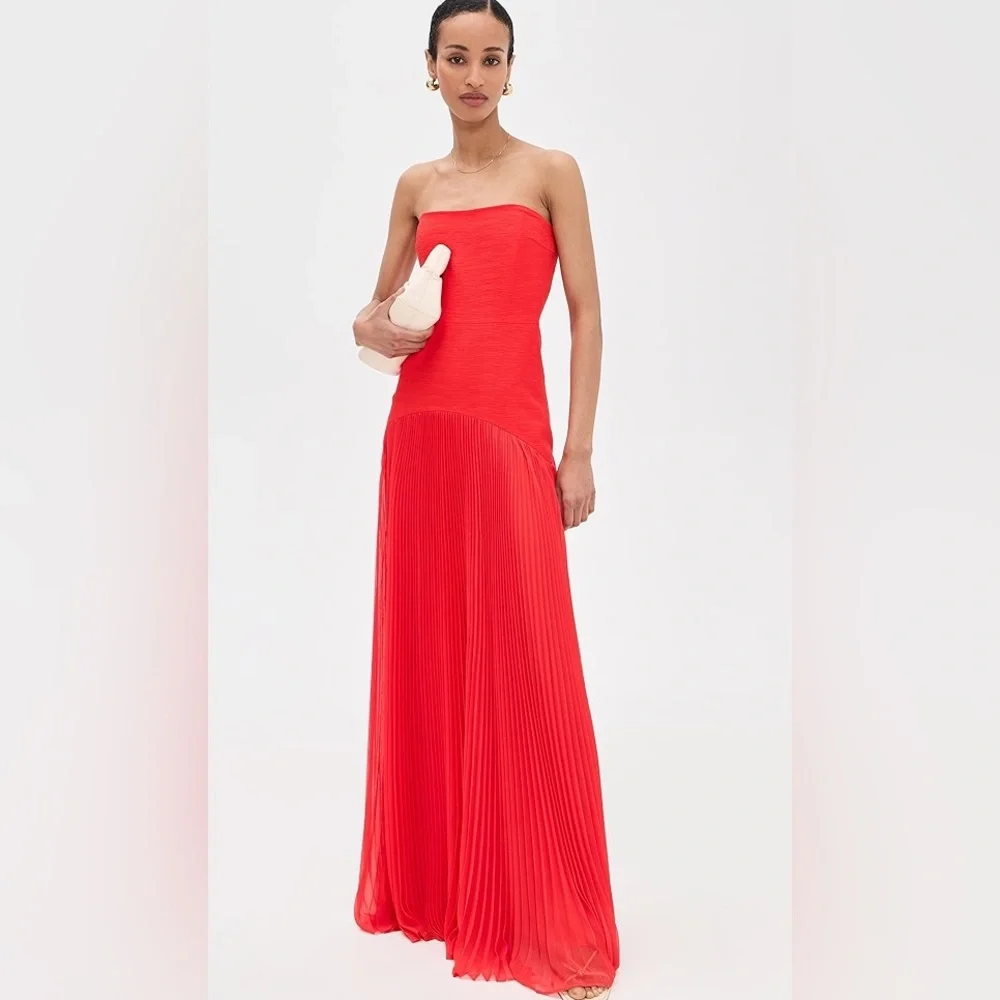 Alexis NWOT Sunniva Strapless Pleated Gown - Picture 3 of 15